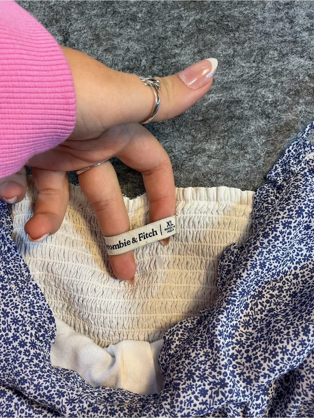 Abercrombie & Fitch light blue